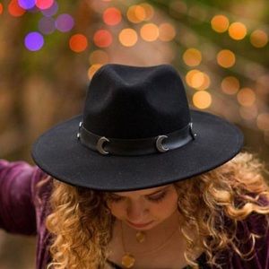 Killstar Black Felt Moon Hat